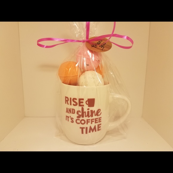 Other - Rise And Shine It’s Coffee Time Bath Bomb Gift Cup